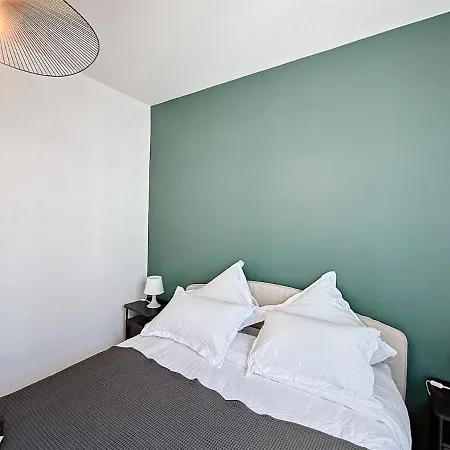 Le Carre Or 6 Boulevard Des Belges , 2 Bedrooms アパート