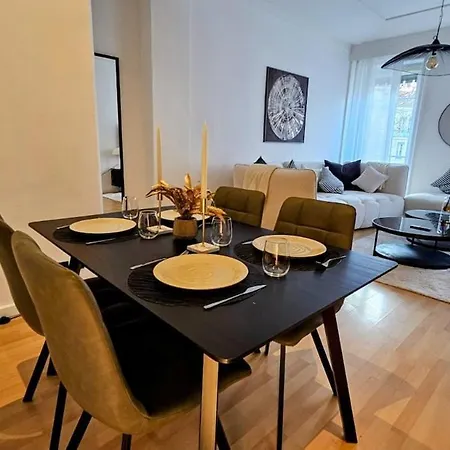 Le Carre Or 6 Boulevard Des Belges , 2 Bedrooms アパート